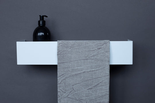 COMI shampoo and towel holder