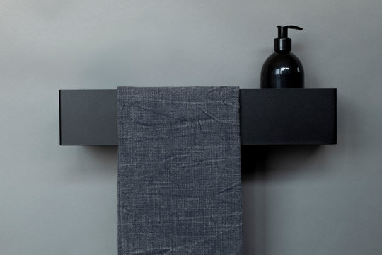 COMI shampoo and towel holder