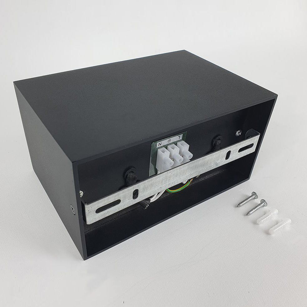 DUWO SQUARE surface-mounted lighting